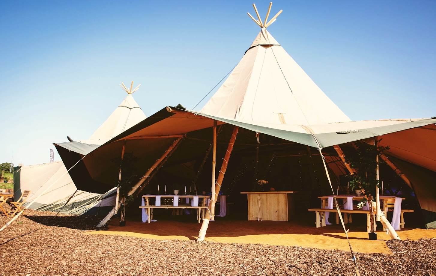Tipi géant 